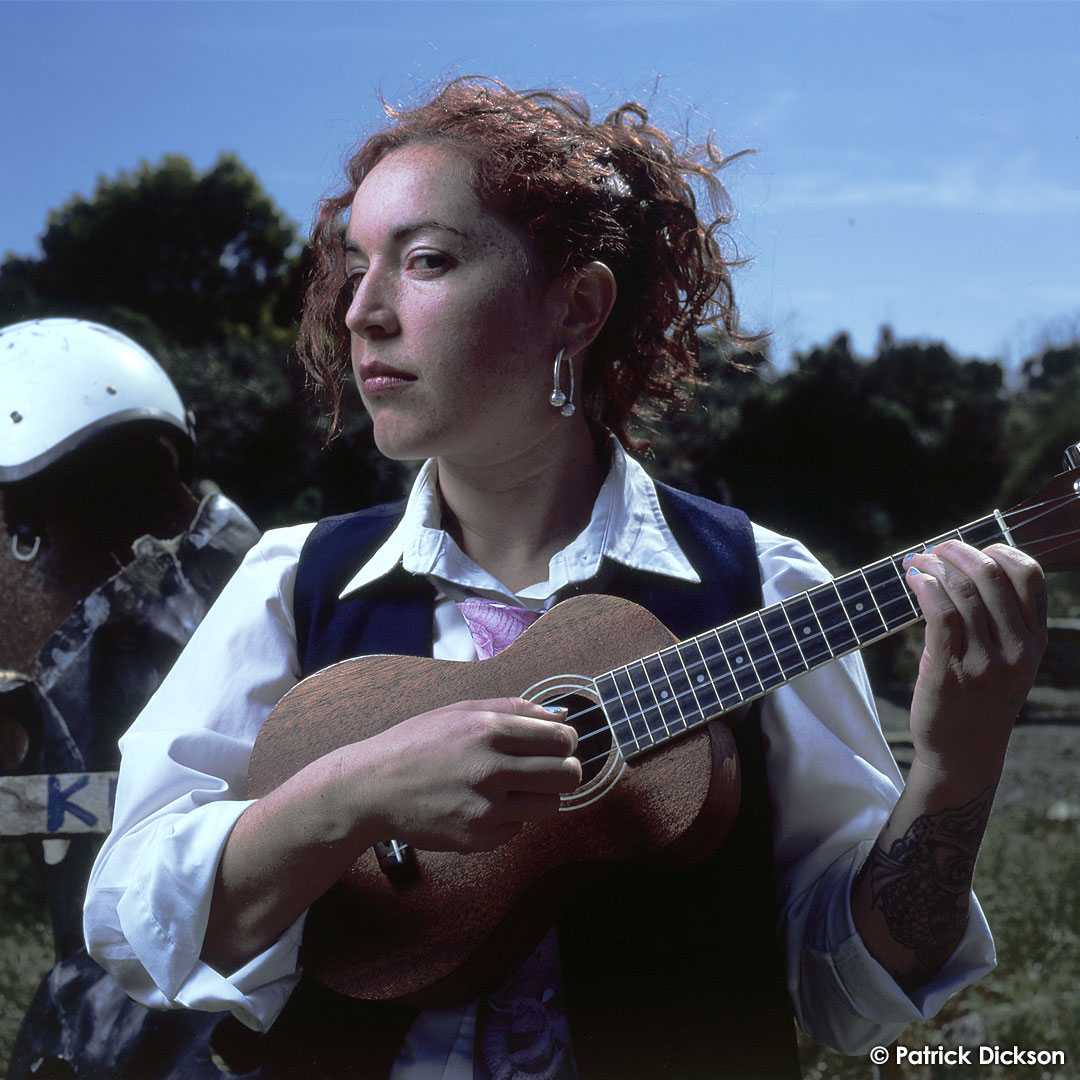 Estrella with ukelele